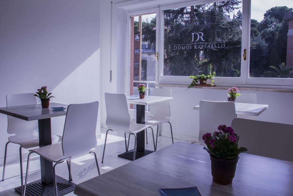Domus Raffaello Bed & Breakfast Rome Exterior photo