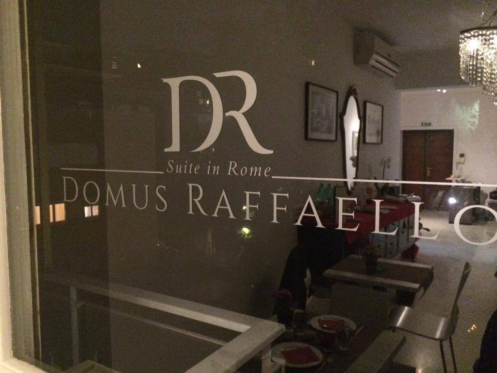 Domus Raffaello Bed & Breakfast Rome Exterior photo